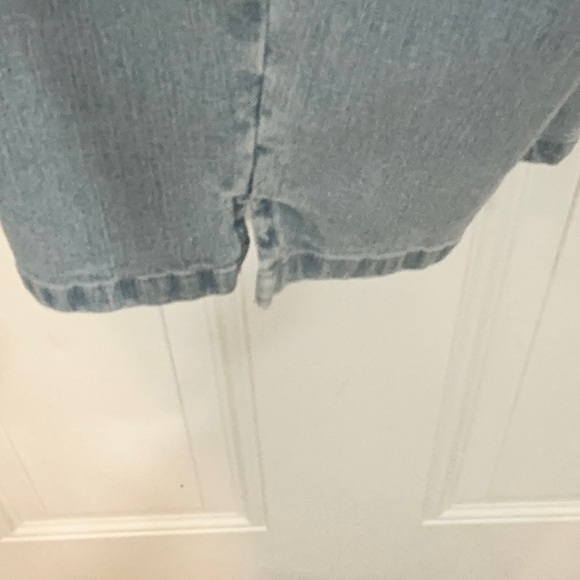 Ruby Rd. Light Blue Denim Capris - Picture 11 of 15